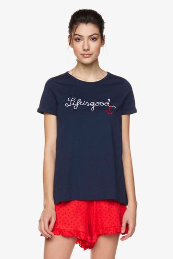 Women t-shirt with embroidered writing