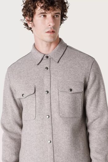 Men's overshirt jacket with snap buttons