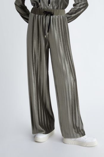 Women's pleated trousers