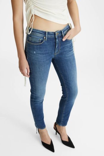 Woman's Jeans