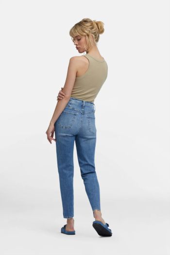 90's women's mom jeans