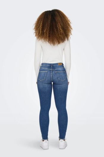 Women's skinny fit jeans