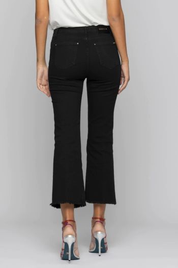 Slightly flared jeans with fringed hem for women